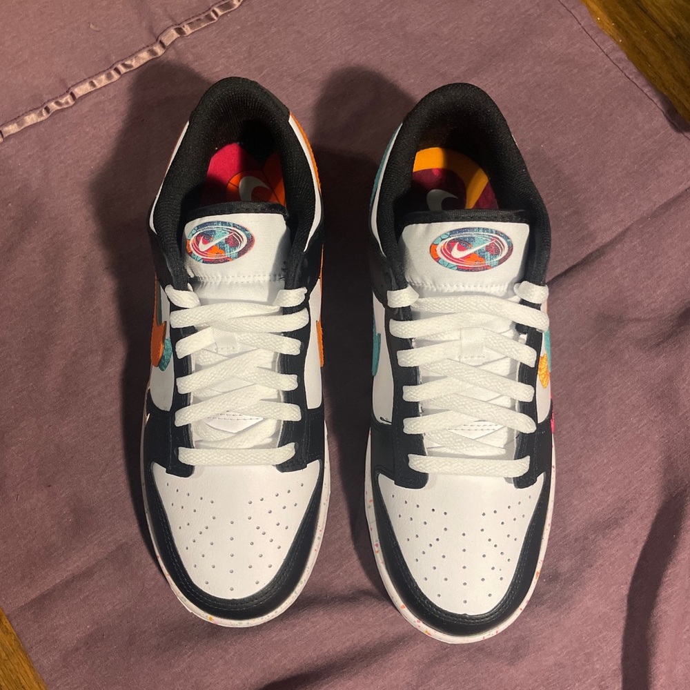 W Nike Dunk Low BRAND NEW never worn! FD4623 131
